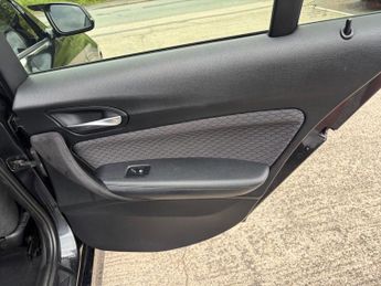 BMW 1 Series 2.0 118d M Sport Auto Euro 5 (s/s) 5dr