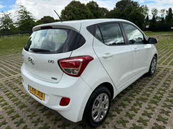 Hyundai i10 1.2 SE Hatchback 5dr Petrol Auto Euro 5 (87 ps)