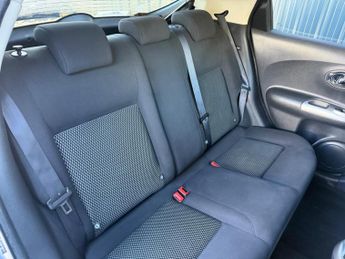 Nissan Juke 1.2 DIG-T Acenta Euro 6 (s/s) 5dr