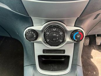 Ford Fiesta 1.25 Edge 5dr
