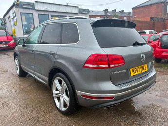 Volkswagen Touareg 3.0 TDI V6 BlueMotion Tech R-Line Plus Tiptronic 4WD Euro 6 (s/s