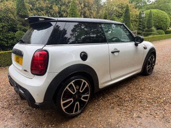 MINI Hatch 2.0 John Cooper Works Steptronic Euro 6 (s/s) 3dr