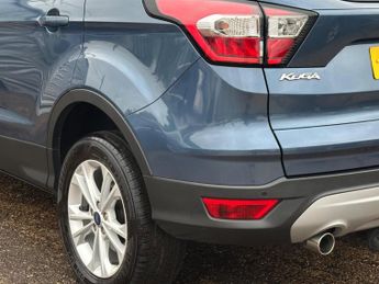 Ford Kuga 2.0 TDCi Titanium Powershift Euro 6 5dr
