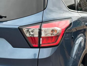 Ford Kuga 2.0 TDCi Titanium Powershift Euro 6 5dr