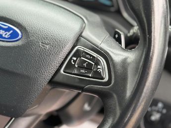 Ford Kuga 2.0 TDCi Titanium Powershift Euro 6 5dr