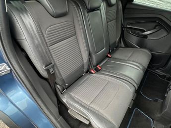 Ford Kuga 2.0 TDCi Titanium Powershift Euro 6 5dr