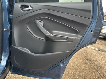 Ford Kuga 2.0 TDCi Titanium Powershift Euro 6 5dr