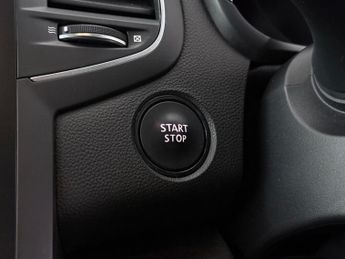 Renault Megane 1.2 TCe Dynamique S Nav EDC Euro 6 5dr
