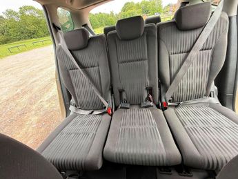 Vauxhall Zafira Tourer 2.0 CDTi Exclusiv Auto Euro 5 5dr