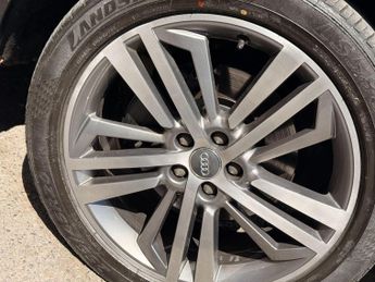 Audi Q5 2.0 TDI S line S Tronic quattro Euro 6 (s/s) 5dr
