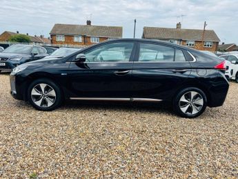 Hyundai IONIQ 28kWh Premium Auto 5dr