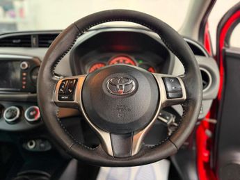 Toyota Yaris 1.33 Dual VVT-i Icon Euro 5 5dr Euro 5