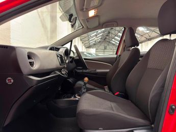 Toyota Yaris 1.33 Dual VVT-i Icon Euro 5 5dr Euro 5