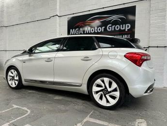 Citroen DS5 2.0 h e-HDi Airdream DSport EGS6 4WD Euro 5 (s/s) 5dr