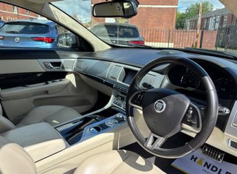 Jaguar XF 3.0d S V6 Portfolio Auto Euro 5 (s/s) 4dr
