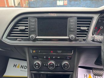SEAT Leon 1.8 TSI FR DSG Euro 6 (s/s) 5dr