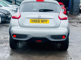 Nissan Juke 1.6 N-Connecta XTRON Euro 6 5dr