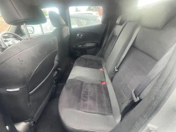 Nissan Juke 1.6 N-Connecta XTRON Euro 6 5dr