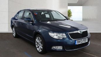 Skoda Superb 2.0 TDI SE Hatchback 5dr Diesel Manual Euro 5 (140 ps)