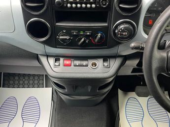 Citroen Berlingo 1.6 e-HDi Airdream XTR Multispace MPV EGS6 Euro 5 (s/s) 5dr
