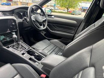 Volkswagen Passat 1.5 TSI EVO R-Line Estate 5dr Petrol DSG Euro 6 (s/s) (150 ps)