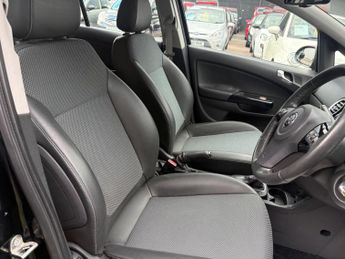 Vauxhall Corsa 1.4i 16v Design 5dr (a/c)