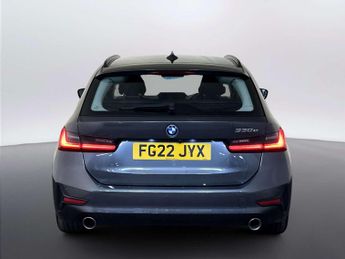 BMW 3 Series 2.0 330e 12kWh SE Pro Touring 5dr Petrol Plug-in Hybrid Auto Eur