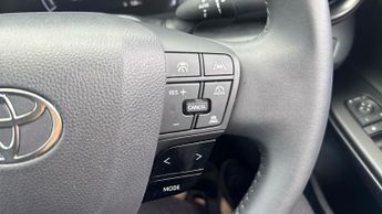 Toyota C-HR 1.8 VVT-h Icon CVT Euro 6 (s/s) 5dr