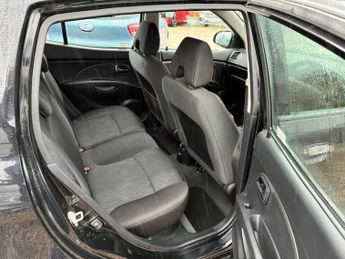 Kia Picanto 1.1 3 5dr