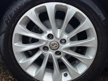Vauxhall Corsa 1.4i SE Auto Euro 6 3dr