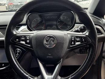 Vauxhall Corsa 1.4i SE Auto Euro 6 3dr