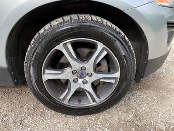 Volvo XC60 2.4 D5 SE Lux Nav Geartronic AWD Euro 5 5dr