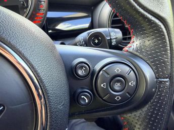 MINI Hatch 2.0 John Cooper Works Auto Euro 6 (s/s) 3dr
