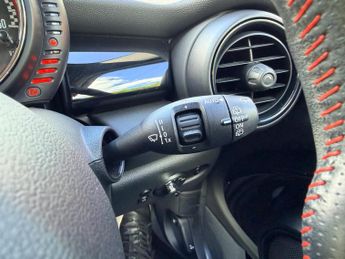 MINI Hatch 2.0 John Cooper Works Auto Euro 6 (s/s) 3dr