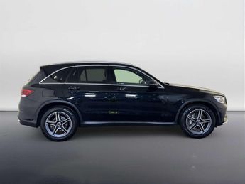 Mercedes-Benz GLC 2.0 GLC220d AMG Line SUV 5dr Diesel G-Tronic+ 4MATIC Euro 6 (s/s