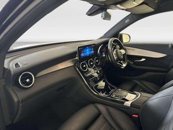 Mercedes-Benz GLC 2.0 GLC220d AMG Line SUV 5dr Diesel G-Tronic+ 4MATIC Euro 6 (s/s