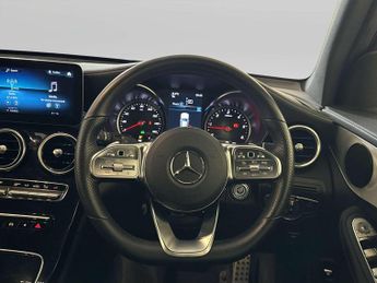 Mercedes-Benz GLC 2.0 GLC220d AMG Line SUV 5dr Diesel G-Tronic+ 4MATIC Euro 6 (s/s