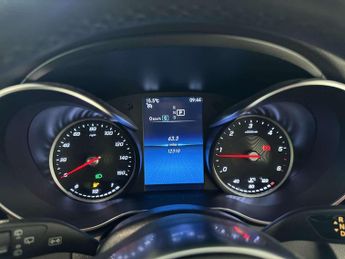 Mercedes-Benz GLC 2.0 GLC220d AMG Line SUV 5dr Diesel G-Tronic+ 4MATIC Euro 6 (s/s