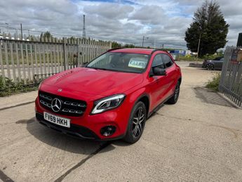 Mercedes-Benz GLA 1.6 GLA200 Urban Edition 7G-DCT Euro 6 (s/s) 5dr