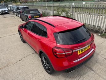 Mercedes-Benz GLA 1.6 GLA200 Urban Edition 7G-DCT Euro 6 (s/s) 5dr
