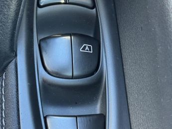 Nissan Qashqai 1.2 DIG-T N-Connecta SUV 5dr Petrol Manual 2WD Euro 6 (s/s) (115