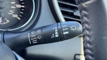 Nissan Qashqai 1.2 DIG-T N-Connecta SUV 5dr Petrol Manual 2WD Euro 6 (s/s) (115