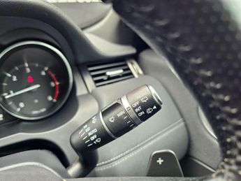 Land Rover Range Rover Evoque 2.0 SD4 HSE Dynamic Auto 4WD Euro 6 (s/s) 5dr