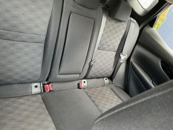 Nissan Qashqai 1.6 dCi n-tec XTRON 2WD Euro 6 (s/s) 5dr