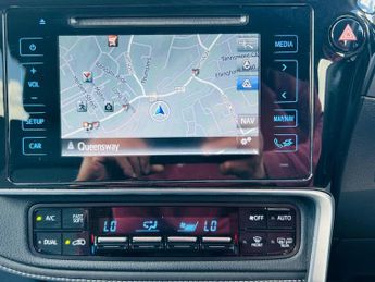 Toyota Auris 1.8 VVT-h Excel Touring Sports CVT Euro 6 (s/s) 5dr