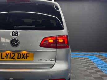 Volkswagen Touran 1.6 TDI SE DSG Euro 5 5dr