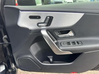 Mercedes-Benz A Class 2.0 A35 AMG Edition (Premium Plus) 7G-DCT 4MATIC Euro 6 (s/s) 5d