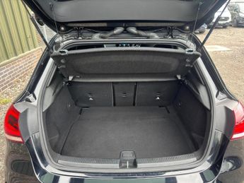 Mercedes-Benz A Class 2.0 A35 AMG Edition (Premium Plus) 7G-DCT 4MATIC Euro 6 (s/s) 5d