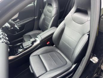 Mercedes-Benz A Class 2.0 A35 AMG Edition (Premium Plus) 7G-DCT 4MATIC Euro 6 (s/s) 5d
