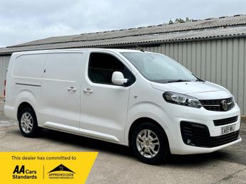 Vauxhall Vivaro 2.0 Turbo D 3100 Sportive L2 H1 Euro 6 (s/s) 5dr